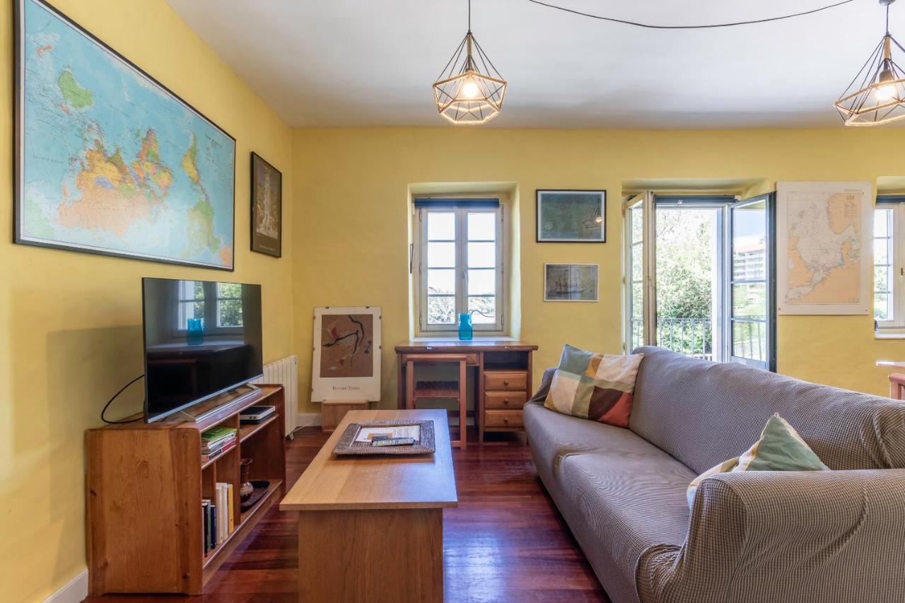 Antigua Casa De Escritor En La Playa De Mundaka Lejlighed Eksteriør billede