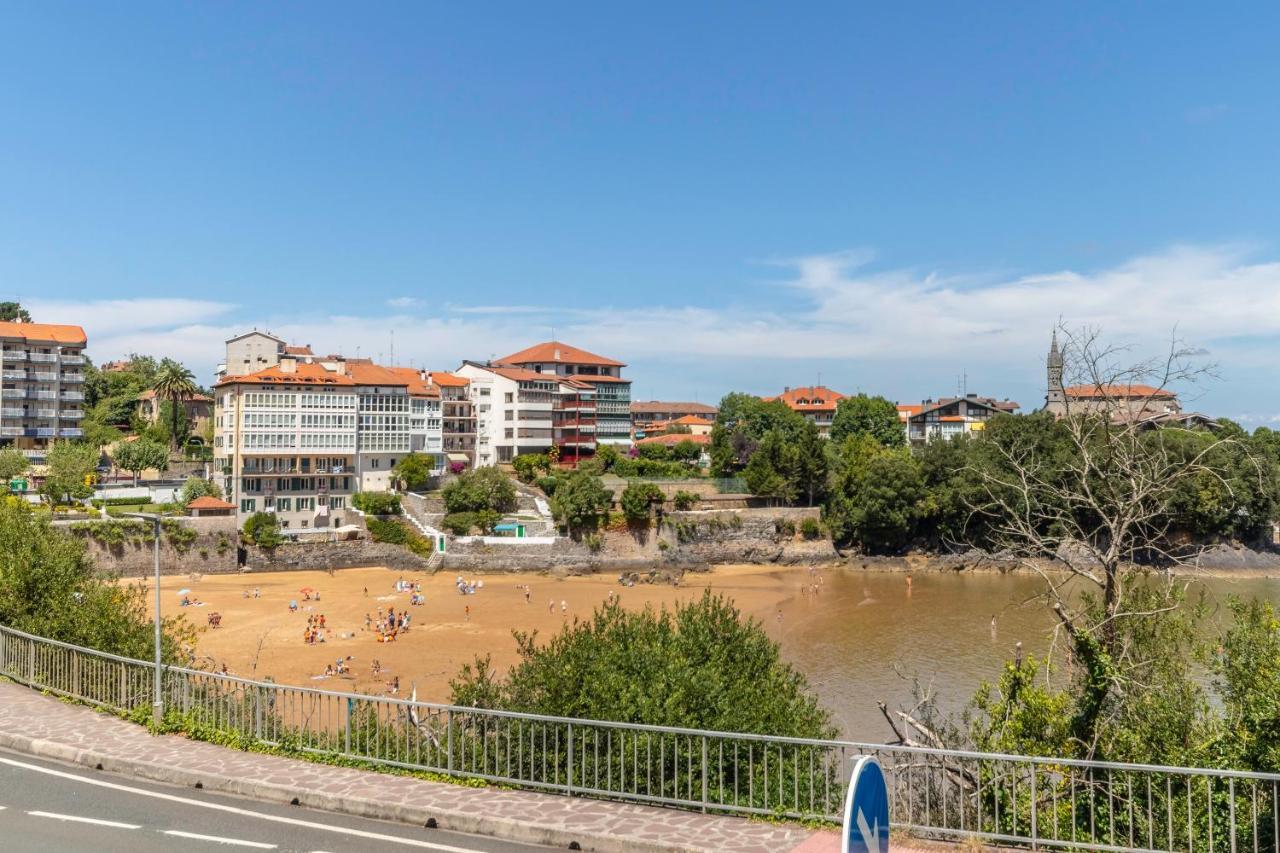 Antigua Casa De Escritor En La Playa De Mundaka Lejlighed Eksteriør billede